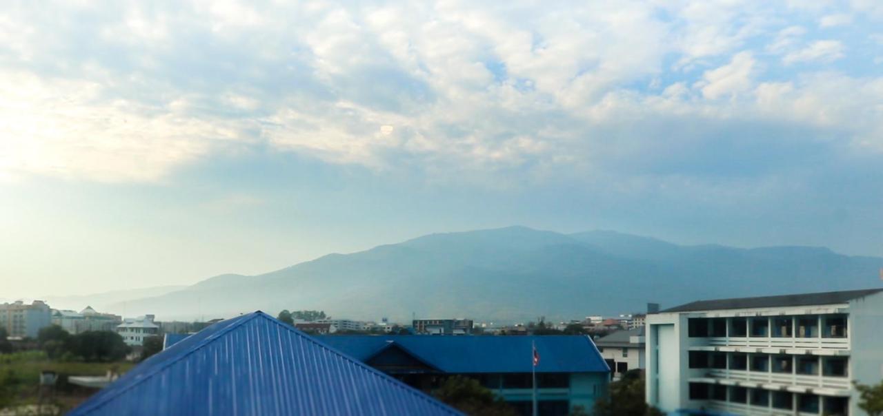 เพพเพอรี ฮิลล์ โฮเต็ล Hotel เชียงใหม่ ภายนอก รูปภาพ
