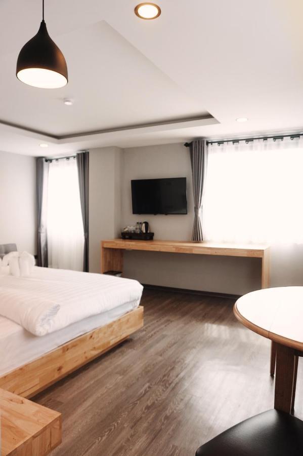 เพพเพอรี ฮิลล์ โฮเต็ล Hotel เชียงใหม่ ภายนอก รูปภาพ